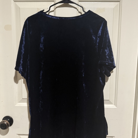 Lane Bryant Blue Velvet Top 18/20 Holiday Christmas Velour Blouse - Picture 4 of 4